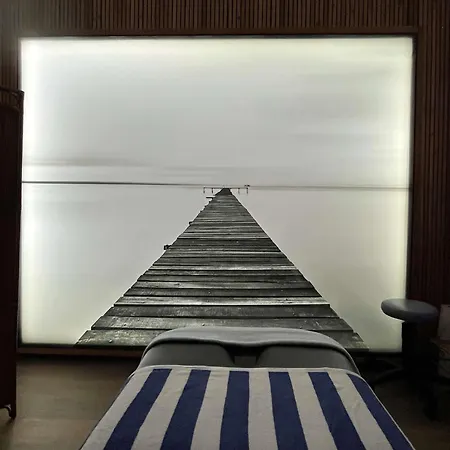 Ibis Sete Les Bains Bien-etre Et 3* بالاروك ليه بان