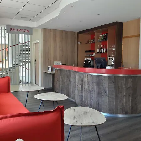 Ibis Sete Les Bains Bien-etre Et فندق بالاروك ليه بان