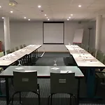 Ibis Sete Les Bains Bien-etre Et 巴拉吕克莱班