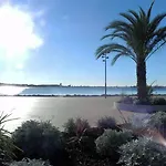 Ibis Sete Les Bains Bien-etre Et Balaruc-les-Bains