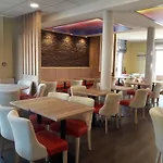 Ibis Sete Les Bains Bien-etre Et 3*