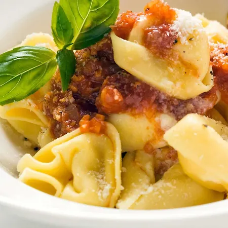 Ibis Sete Les Bains Bien-etre Et Hotel 3*