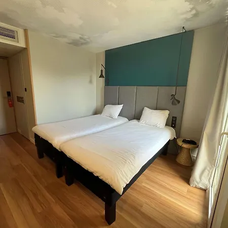 Ibis Sete Les Bains Bien-etre Et 3*