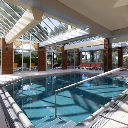 Ibis Sete Les Bains Bien-etre Et 3*