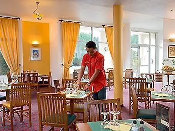 Ibis Sete Les Bains Bien-etre Et Hotel 3*