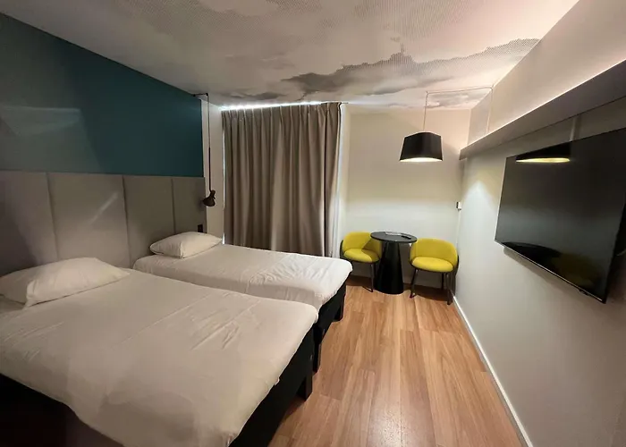 Ibis Sete Les Bains Bien-etre Et 3*